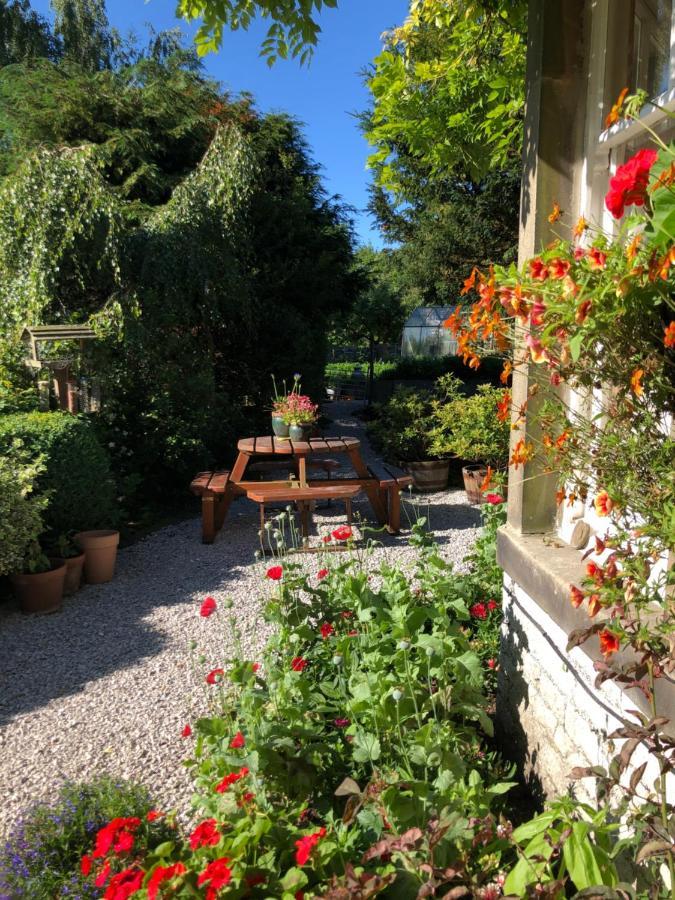 The Hollow Bed And Breakfast Great Longstone Exterior foto